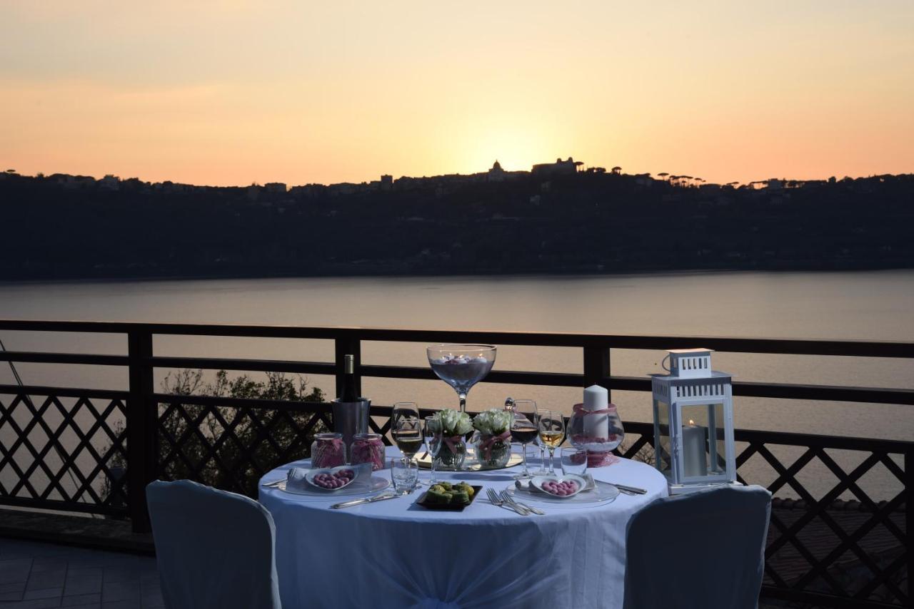 Hotel Villa Degli Angeli Castel Gandolfo Exteriör bild